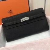 شنطةهرمز  يختلف السعر حسب المقاس والجلد السعر هنا لاصغر مقاس للطلب والاستفسار واتساب 0551157750 بالطلب من 2-4 اسابيع      